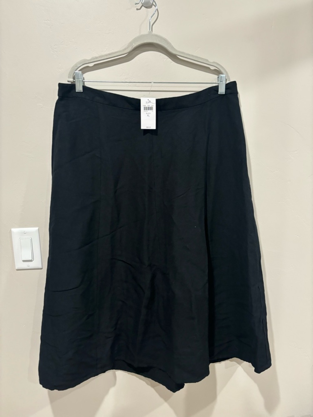 Classic Black A-Line Women's Skirt Midi